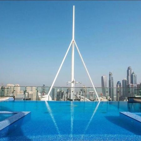 Luxury Modern Studio In Jlt With Amazing View & Rooftop Pool - Sleeps 3 دبي المظهر الخارجي الصورة